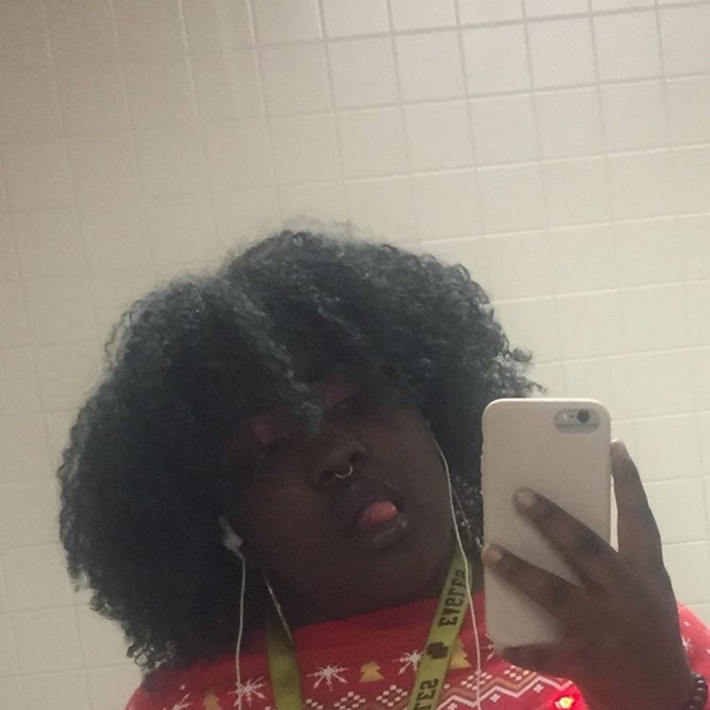 Meet your Posher, Erykah